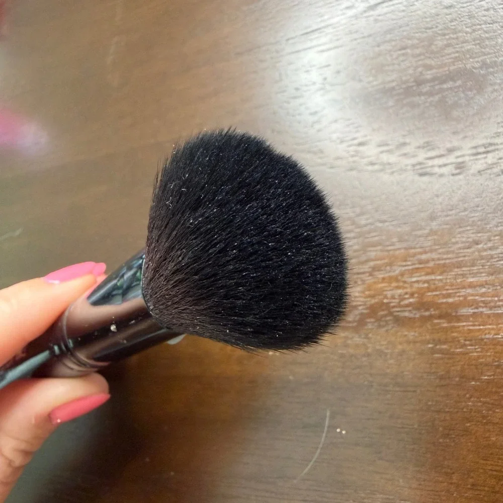 New MOTD F777 Your Magic Makeup Brush